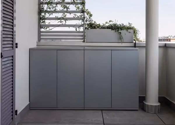 Render dell'armadio Anta, tre quarti
